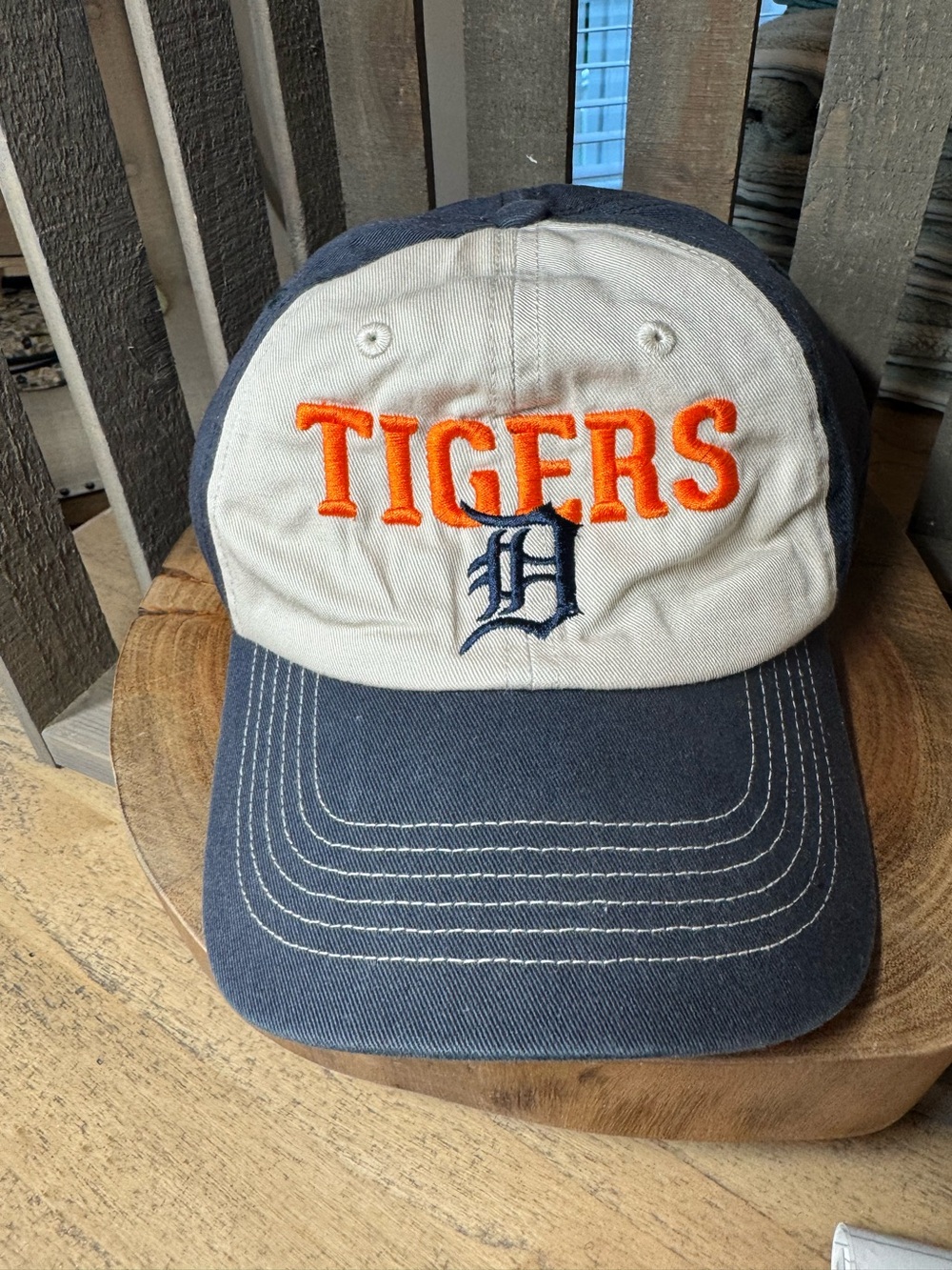 Detroit Tigers Two-Tone Navy & Cream Baseball Cap with Orange Logo and Blue D